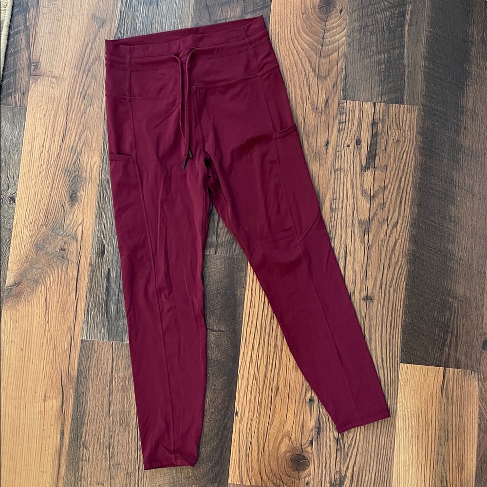 ZYIA active luxe maroon leggings sz 6-8